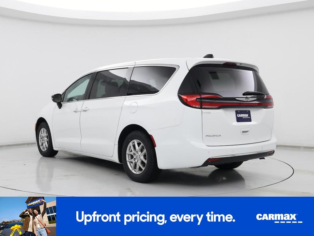 Chrysler Pacifica 2024