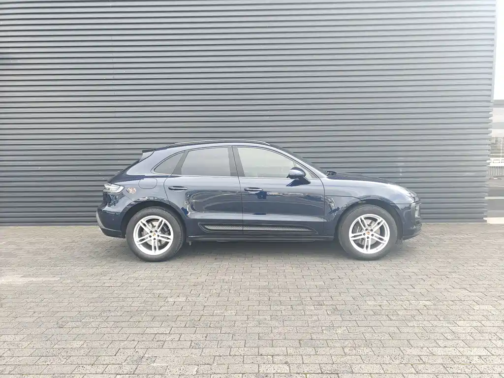 Porsche Macan 2023