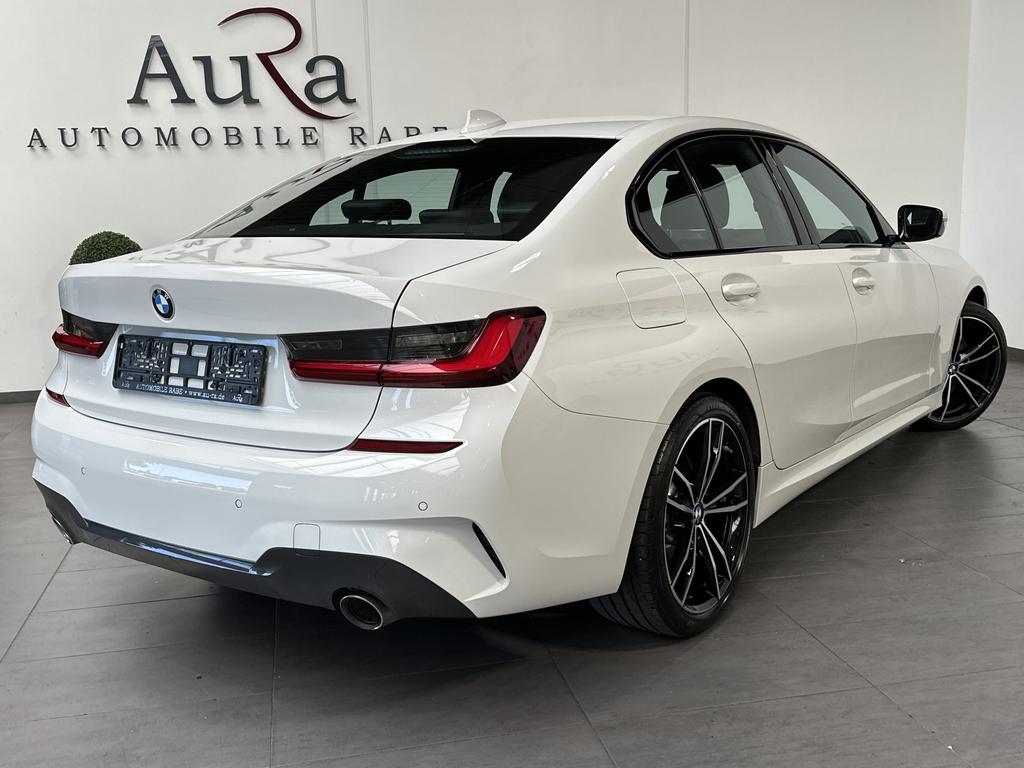BMW 330 2022