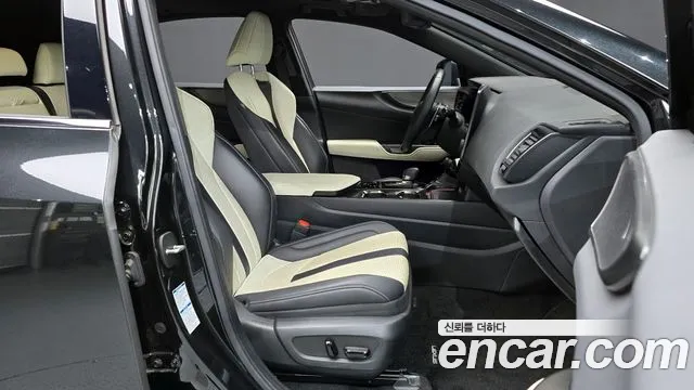 Lexus NX 2022