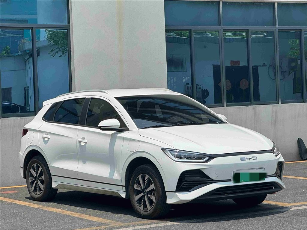 BYD E2 2023