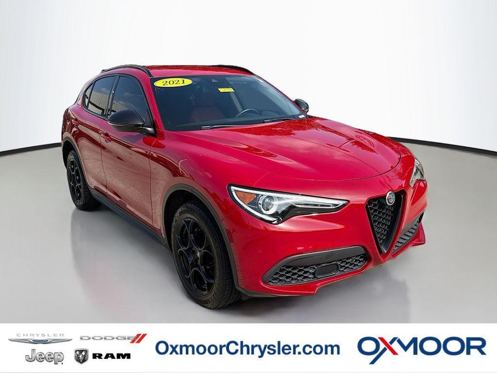 Alfa Romeo Stelvio 2021