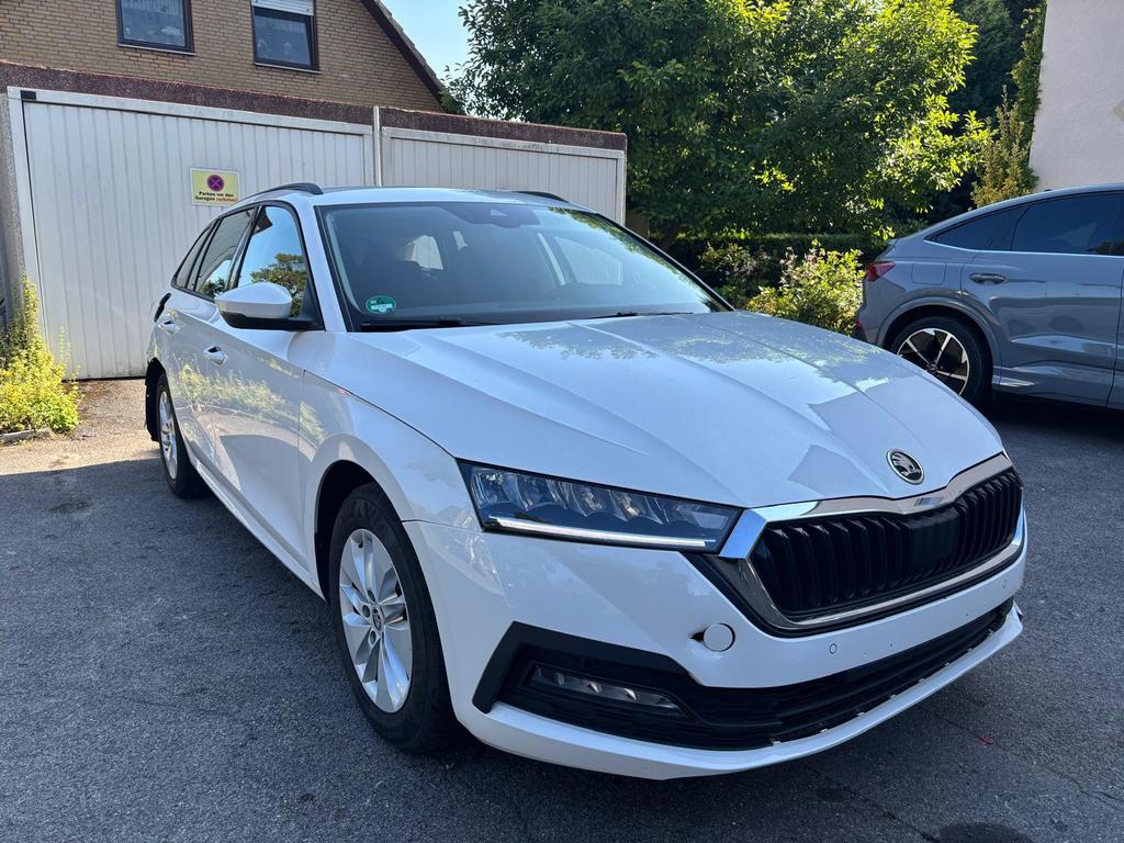 Skoda Octavia 2023