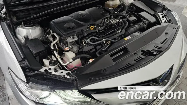 Toyota Camry 2021