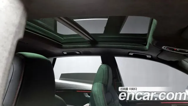 Audi RSQ8 2022