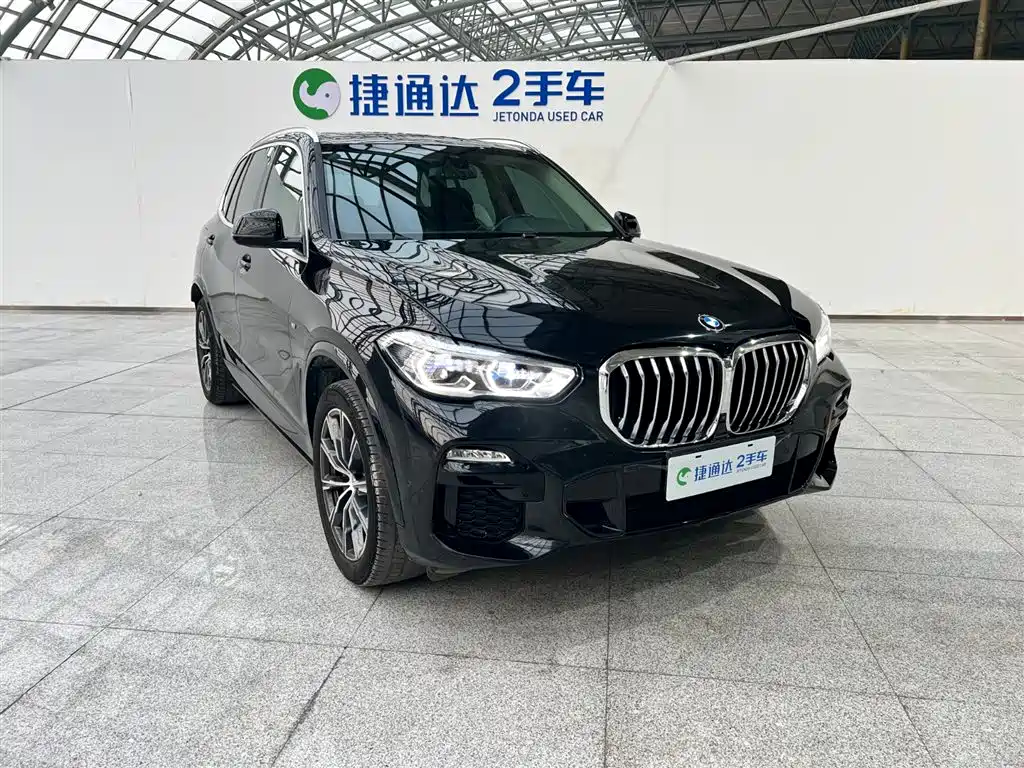 BMW X5 2022