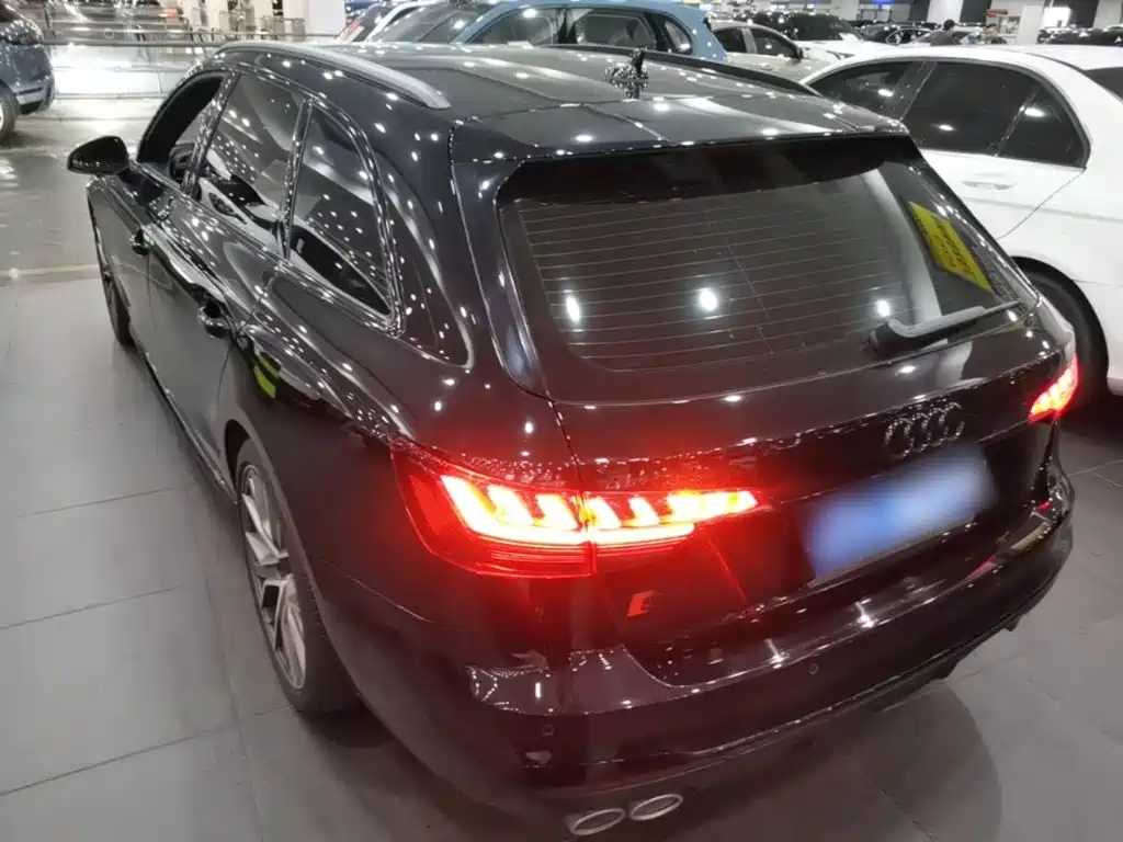 Audi S4 2024