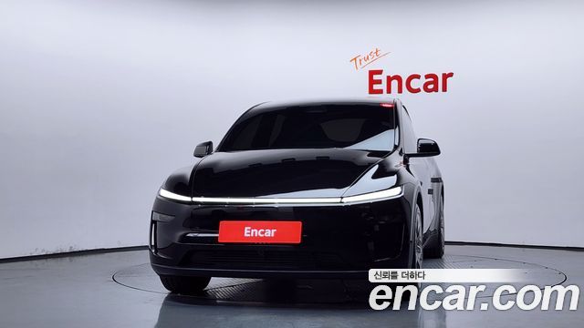 Tesla Model Y 2026