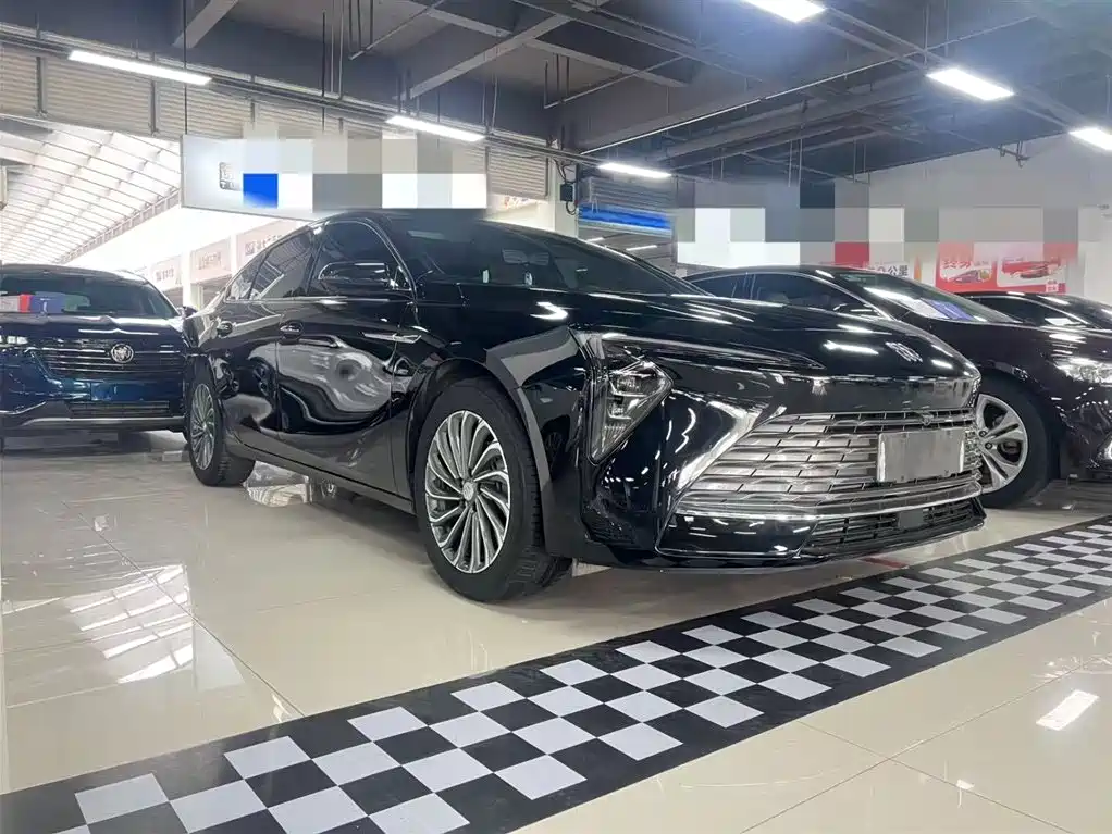 Buick LaCrosse 2024