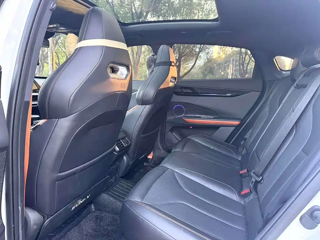 Changan UNI-V 2023