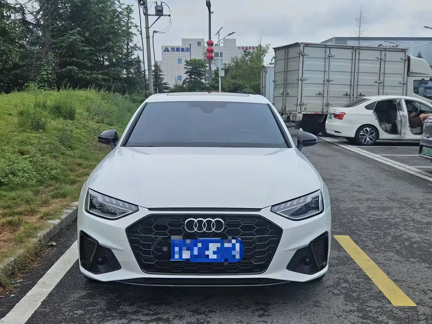 Audi A4 2023