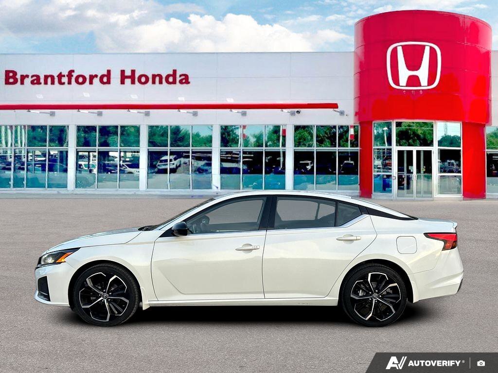 Nissan Altima 2023