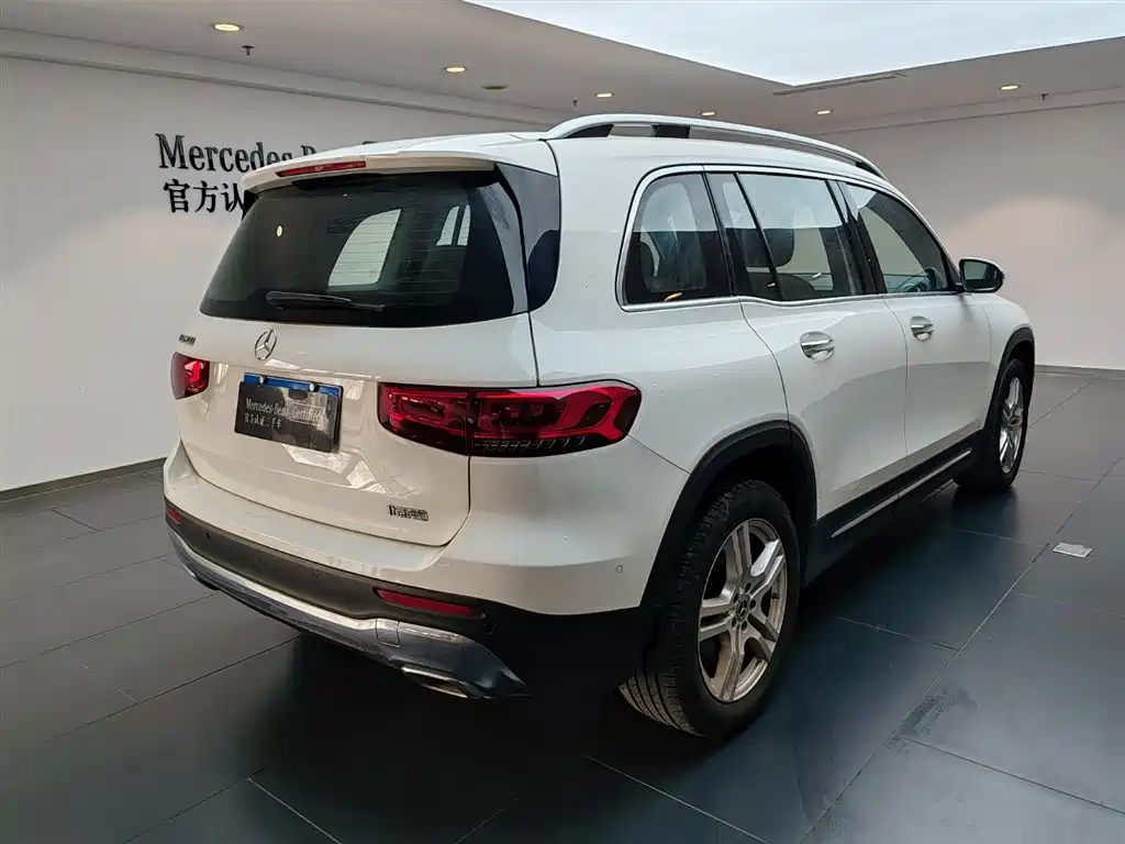 Mercedes-Benz GLB 2022