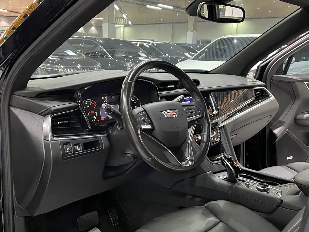 Cadillac XT6 2021
