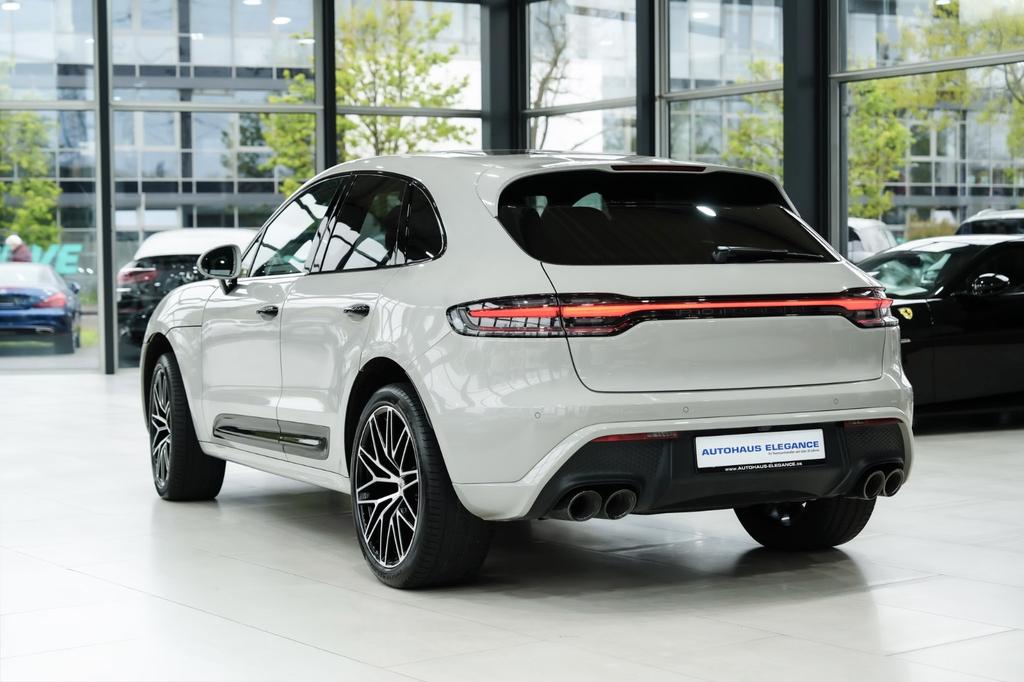 Porsche Macan 2024