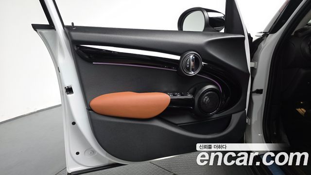 Mini COOPER 2024