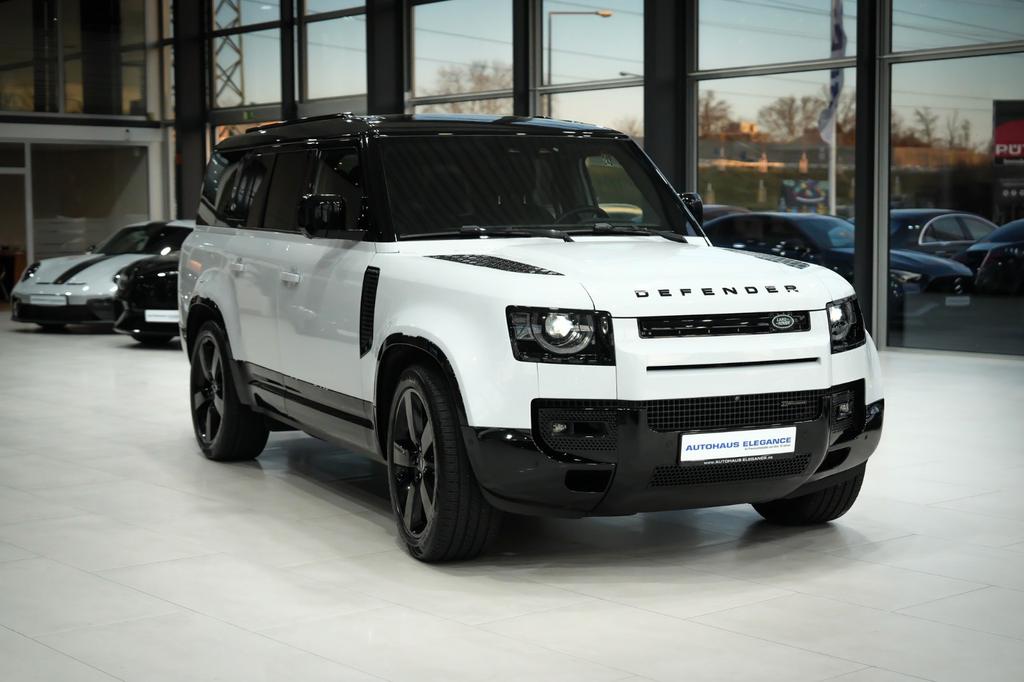 Land Rover Defender 2023