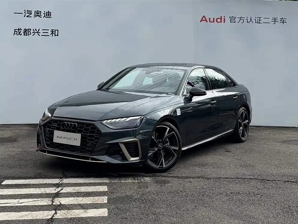 Audi A4 2025