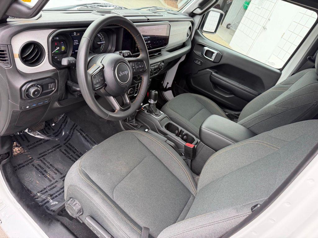 Jeep Wrangler 2024