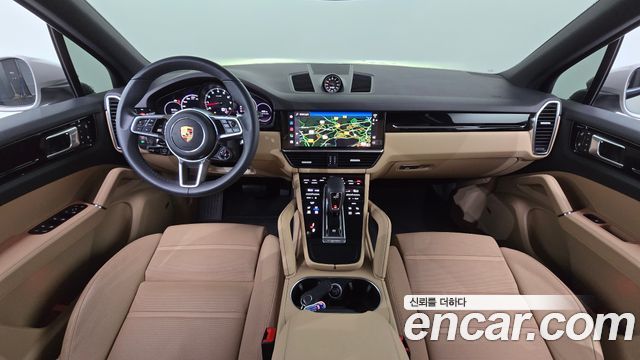 Porsche Cayenne 2022