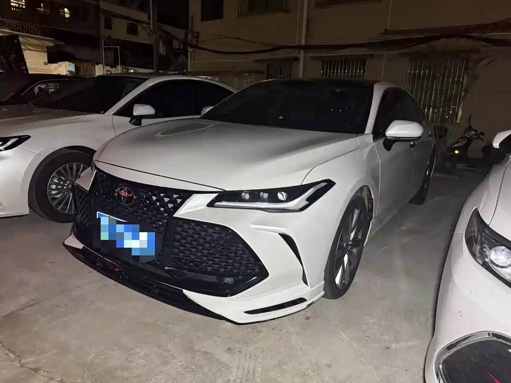 Toyota Avalon 2023