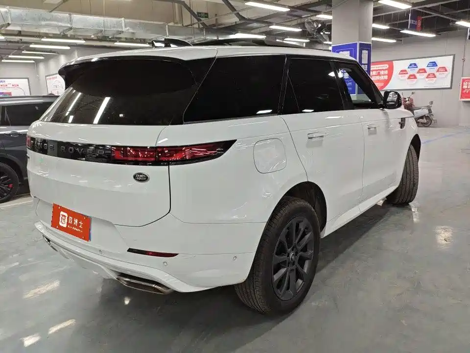 Land Rover Range Rover Sport 2024