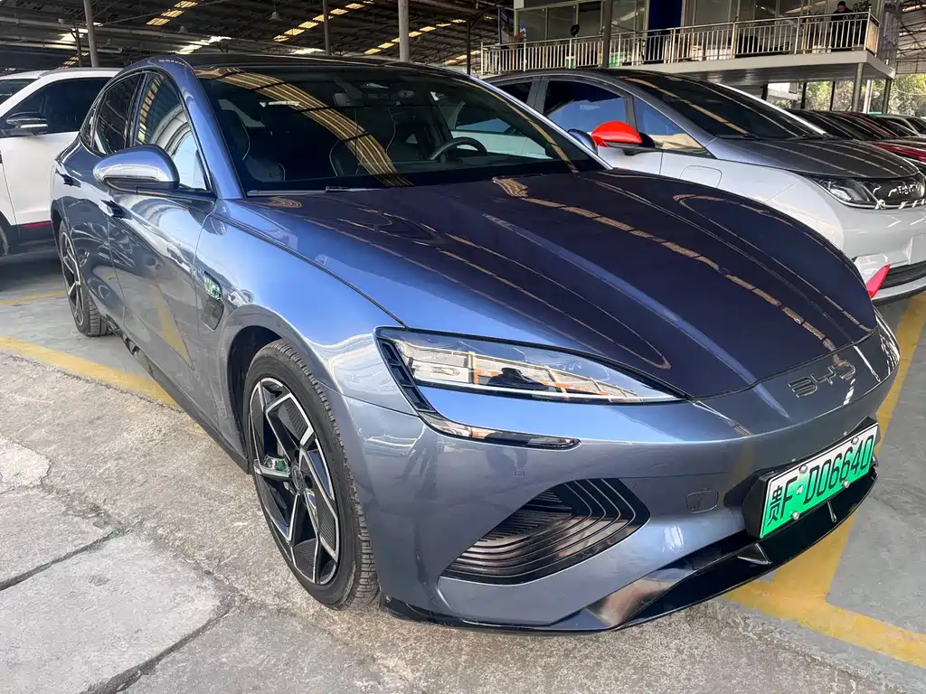 BYD Seal 2023