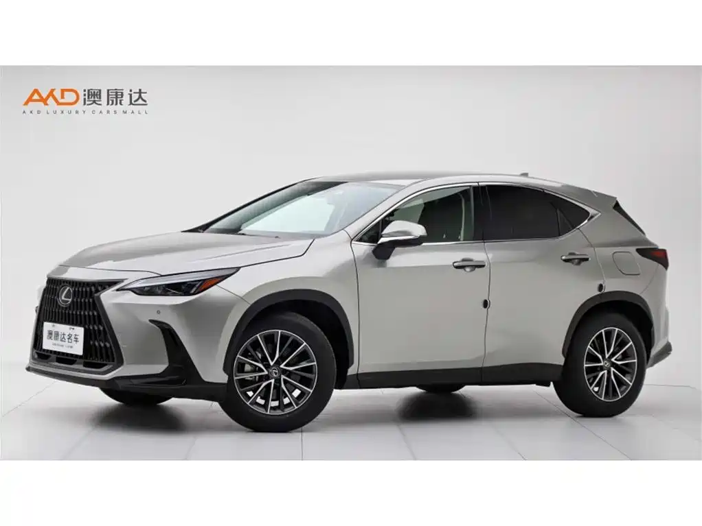 Lexus NX 2023