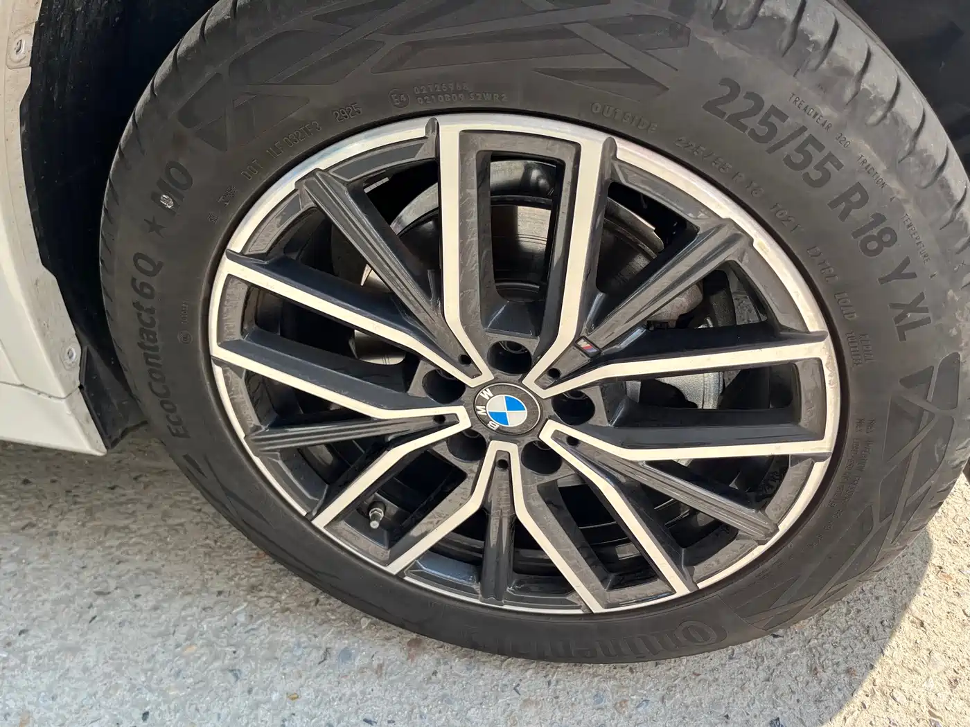 BMW iX1 2025