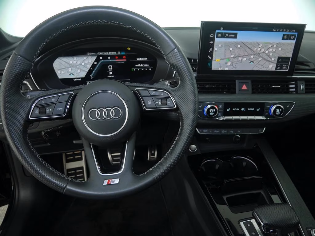 Audi A4 2023