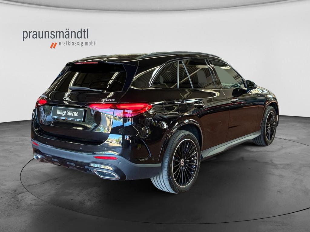 Mercedes-Benz GLC 400 2023