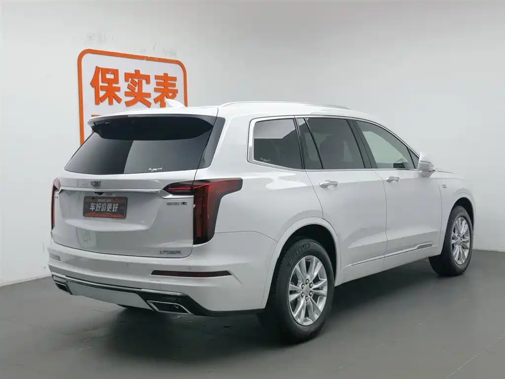 Cadillac XT6 2021