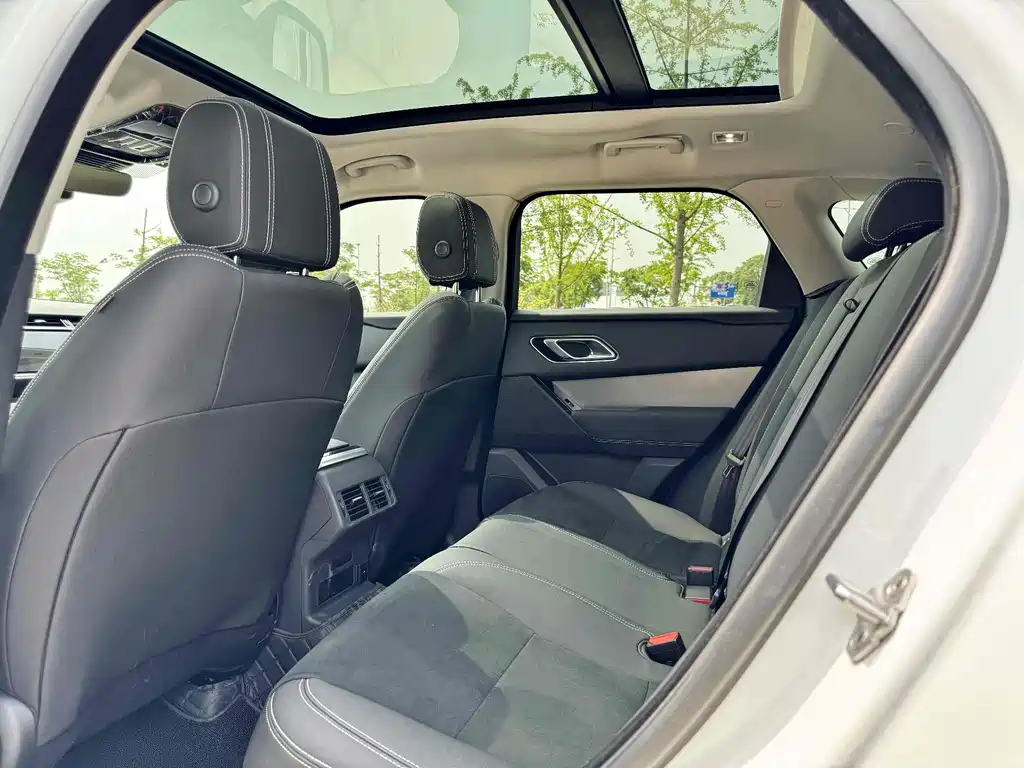 Land Rover Range Rover Velar 2023
