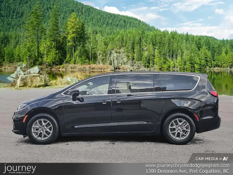 Chrysler Pacifica 2024