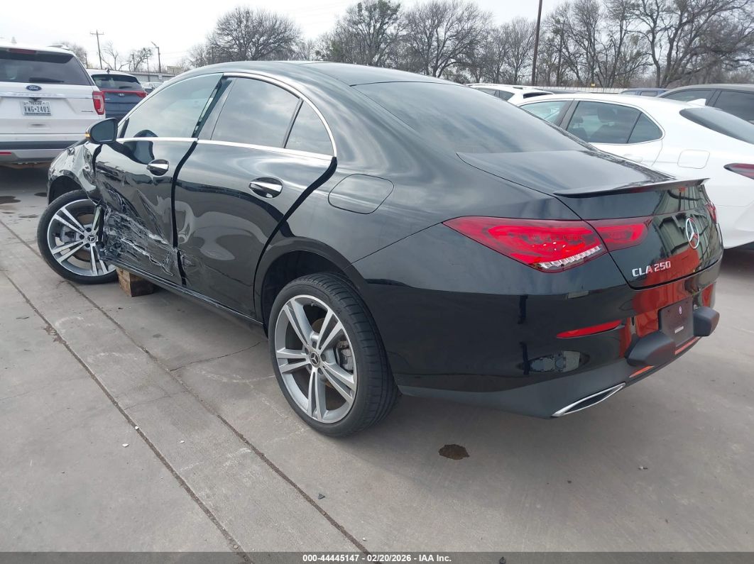 Mercedes-Benz CLA 2022