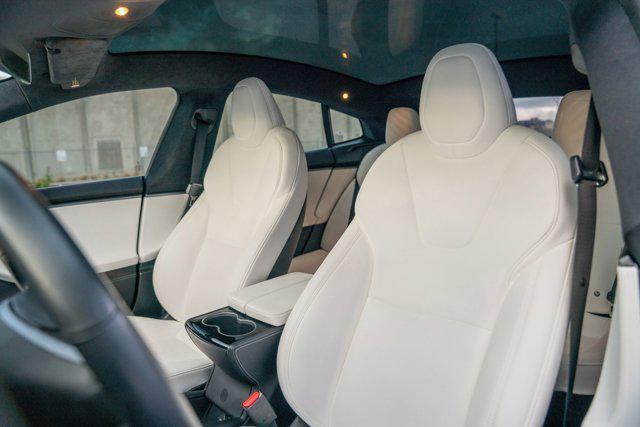 Tesla Model S 2021