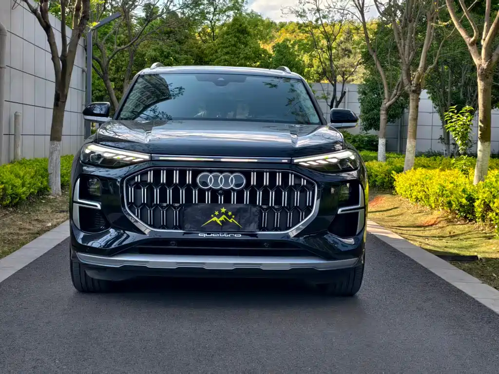 Audi Q6 2025