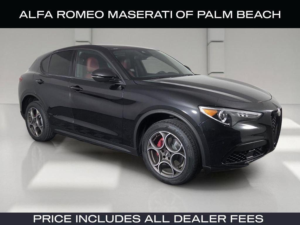 Alfa Romeo Stelvio 2023