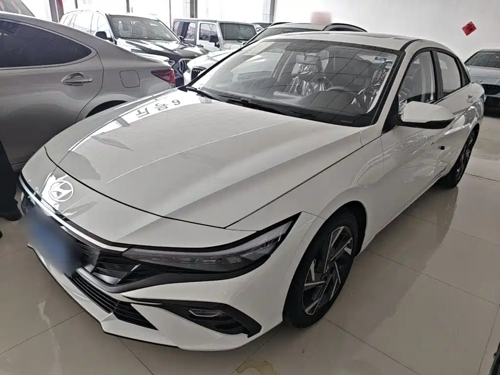 Hyundai Elantra 2026