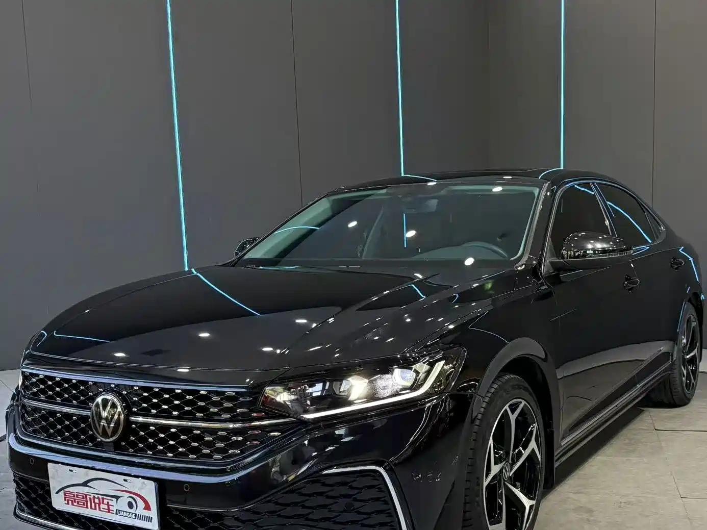 Volkswagen Passat 2024
