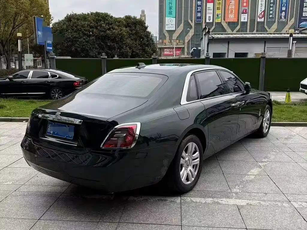 Rolls-Royce Ghost 2022