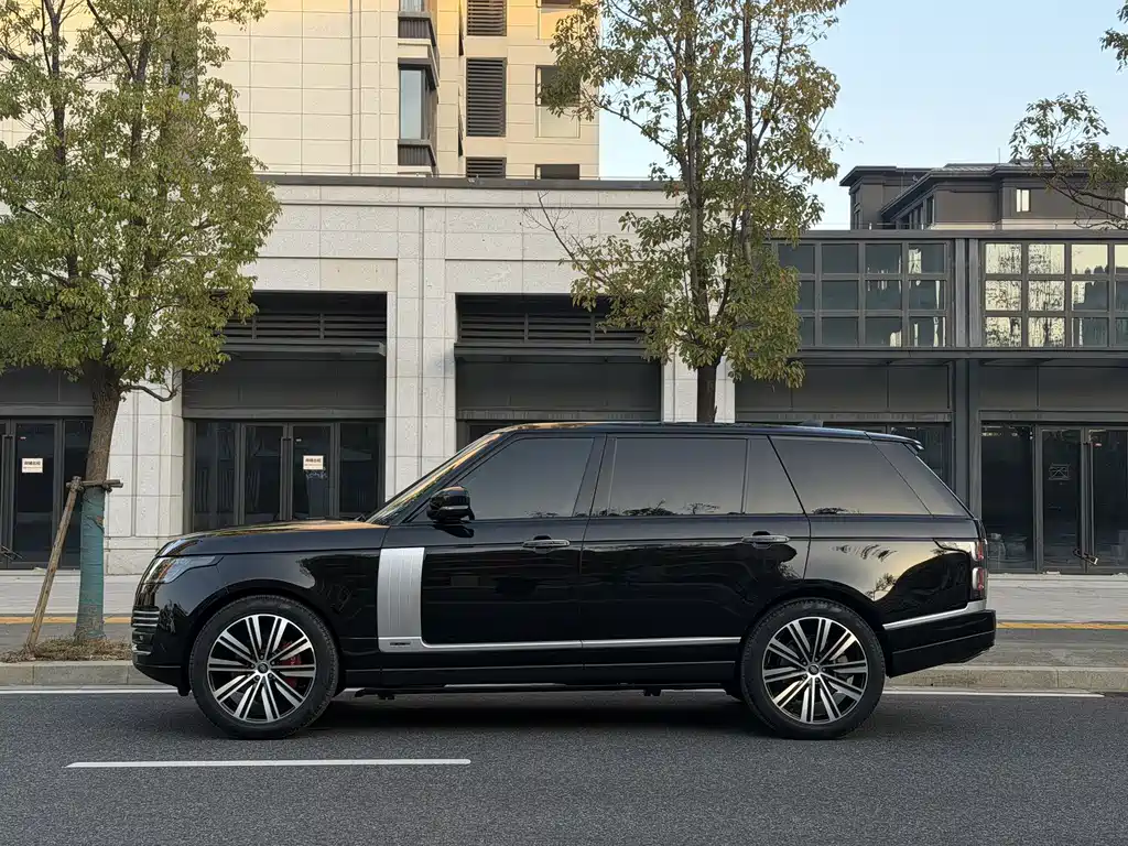 Land Rover Range Rover 2022