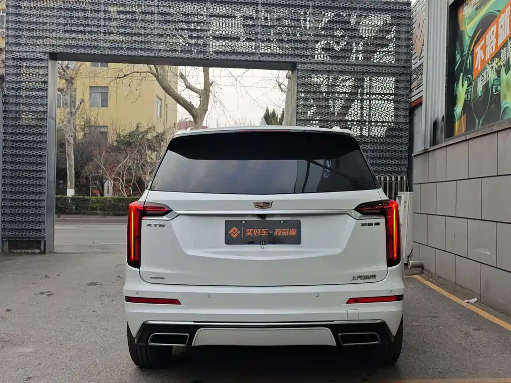 Cadillac XT6 2021