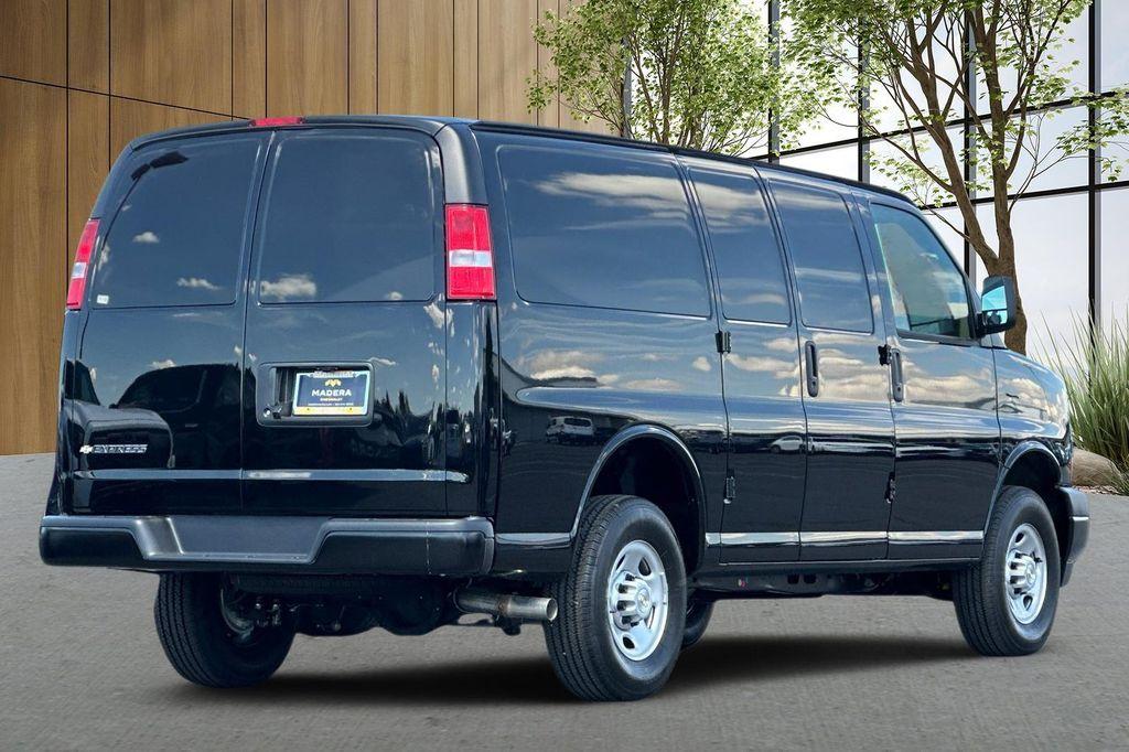Chevrolet Express 2026