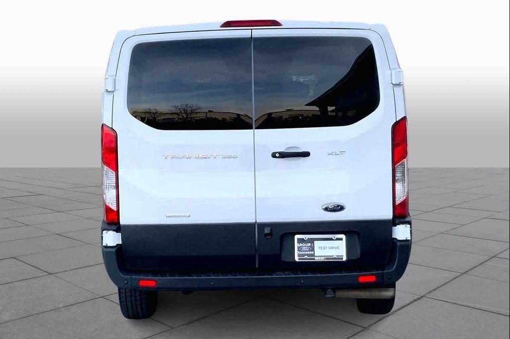 Ford Transit 2023