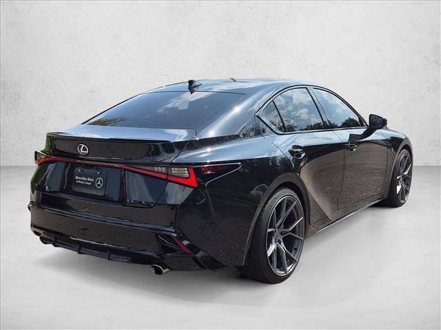 Lexus IS 2025