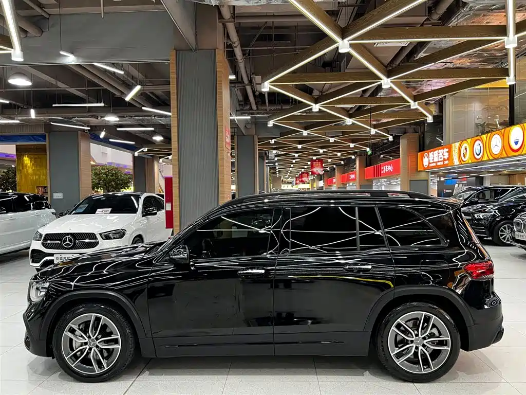 Mercedes-Benz GLB AMG 2022