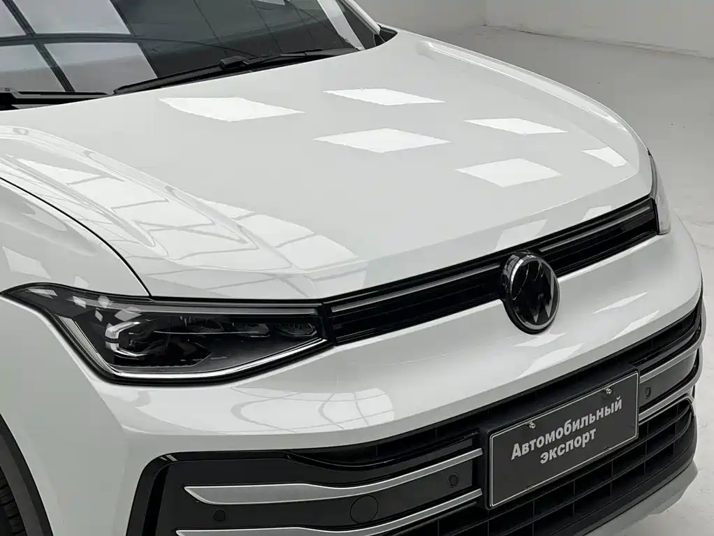 Volkswagen Tharu 2025