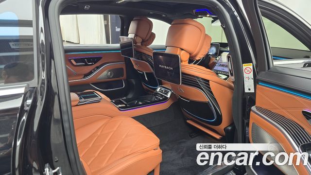 Mercedes-Benz S-Класс 2023