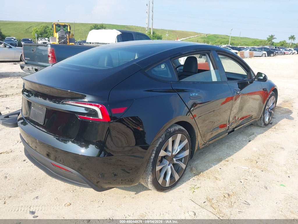 Tesla Model 3 2025